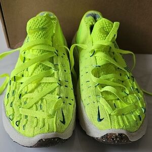 Nike Space Hippie Neon Green Sneakers